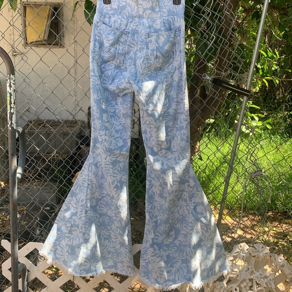 Mumu Blue Berkeley Bells Palm Leaf Print Pants - Picture 6 of 16